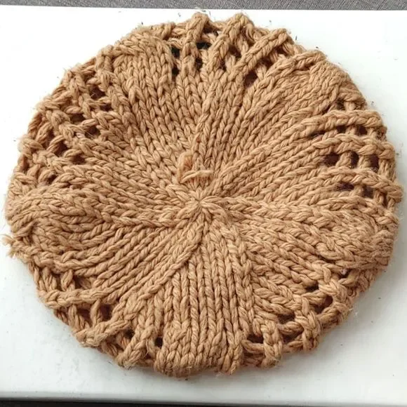 Forever 21 tan knit hat - Picture 1 of 4